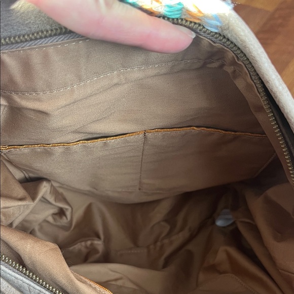 Like new Tan Suede Hobo Shoulder Bag - Picture 11 of 16